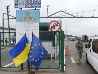 Польські фермери розблокували один із пунктів пропуску на кордоні з Україною
