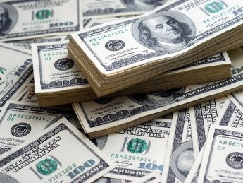 НБУ выкупал сформированный избыток валюты для пополнения международных резервов