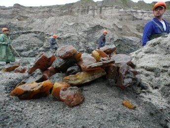 Добыча янтаря в Ровенской области. Фото: из открытых источников