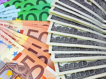 НБУ обновил курс евро: теперь официально по 45 грн