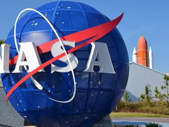 NASA сокращает свой персонал в РФ
