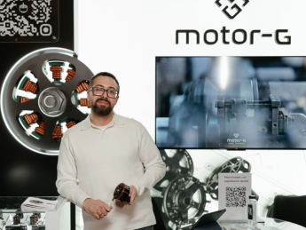 Motor-G, Олексій Гребінь