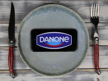 Danone завершила продажу бизнеса в РФ и покидает рынок страны