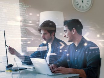 программисты, ноутбуки