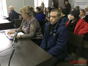 Винницкий догхантер на суде. Фото: vezha.ua
