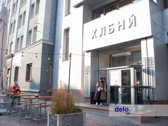 Полиция составила 19 протоколов на сеть кофеен "Хлебный" в Киеве за нарушение карантина