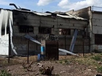 Еленовка, барак, повреждения