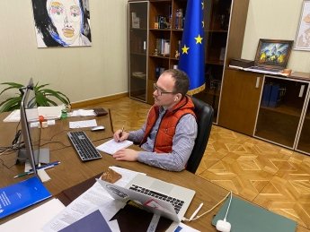 Малюська протестировал ChatGPT, "заказав" законопроект о легализации проституции: что из этого вышло