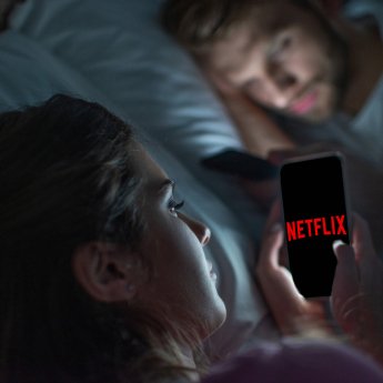 Акції Netflix впали на 20% через повільний приріст передплатників