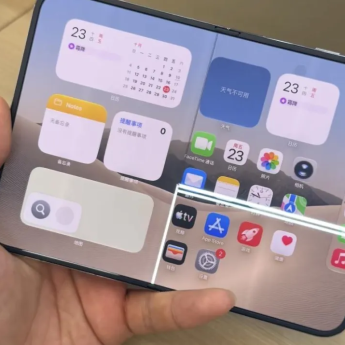 нові складані iPhone тріскаються в перший день