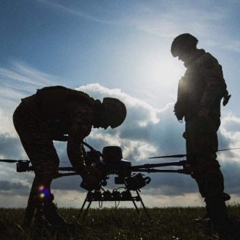 війна, дрон