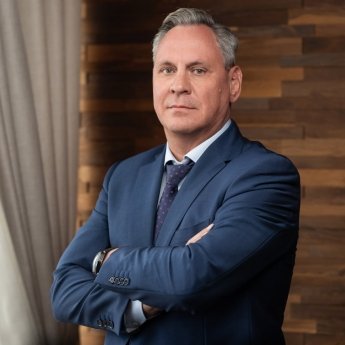 Заступник голови правління страхової компанії ARX, генеральний директор компанії ARX Life Вячеслав Гавриленко