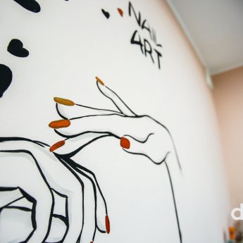 Від фронту до шеллаку: Як ветеранка АТО відкрила власний салон краси