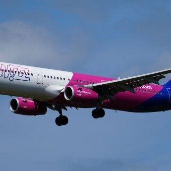 У літаках Wizz Air з’явиться супутниковий інтернет Starlink