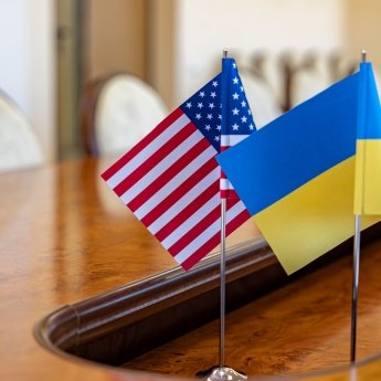 прапор США, прапор України