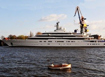 Фото 2 — Самые большие яхты российских олигархов (ФОТО)