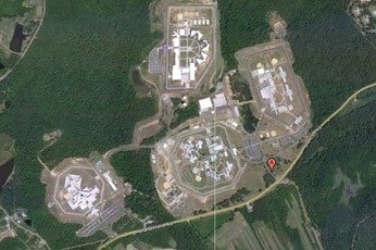 Фото 13 — Топ-10 лучших тюрем мира