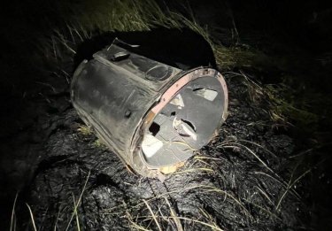 Фото 3 — Оккупанты нанесли ракетный удар по Днепропетровщине: произошел пожар (ФОТО)