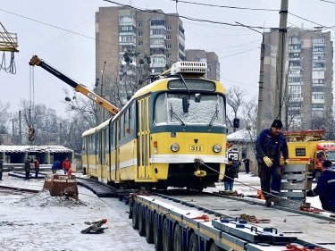 Фото 2 — Харьков пополнил парк городского электротранспорта: современные трамваи и троллейбусы поступили из Чехии (ФОТО)