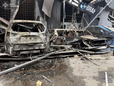 Фото 6 — Атака на Киев: есть попадания в жилые дома, 14 погибших и более 100 пострадавших (ФОТО)