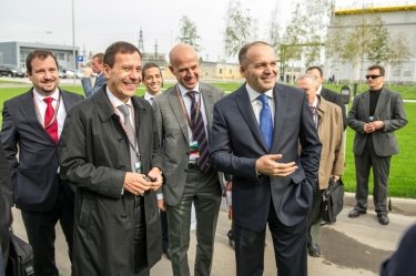 Фото 4 — В Днепропетровске открыли новый электрометаллургический завод