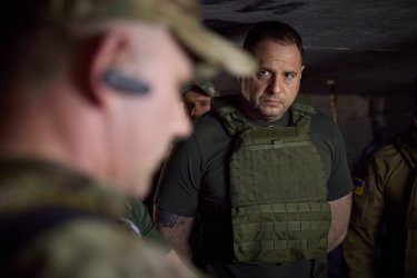 Фото 40 — Зеленський на Донеччині відвідав підрозділ ІПСО (ФОТО)