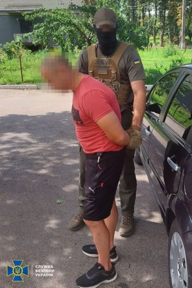 Фото 2 — Правоохранители задержали руководителя военкомата на Полтавщине на взятке