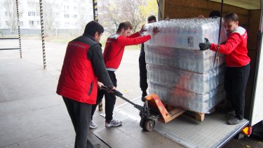 Фото 3 — «Гуманитарная почта Украины»: вклад Новой почты в будущую победу