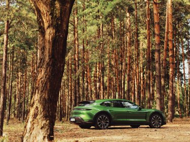 Фото 4 — Спрос есть, но не из чего выбрать: что происходит на рынке новых автомобилей во время войны