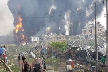 Фото 2 — ЧП в Нигерии: в результате взрыва нефтепровода погибли 15 человек (ФОТО)