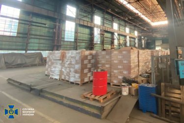 Фото 4 — СБУ та НАБУ провели масові обшуки у Запорізькій мерії та ОВА через розкрадання гумдопомоги: що знайшли