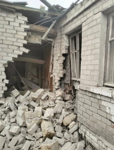 Фото 3 — Обстрелы пограничья Харьковской области: в одном из сел погибла женщина, в Волчанске ранен мужчина