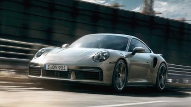 Фото 3 — Porsche презентовала супермощный спорткар (ФОТО, ВИДЕО)