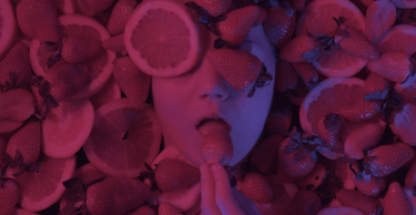 Фото 3 — В кинотеатрах Украины стартуют показы фестиваля фильмов о любви "Love Shorts"