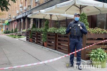 Фото 2 — В Черкассах на улице расстреляли из автомата мужчину: что известно (ФОТО, ВИДЕО)