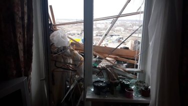 Фото 4 — Вражеский снаряд попал в жилой многоквартирный дом на Харьковщине