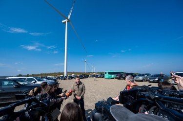 Фото 3 — На Львівщині вже пів року працює найбільша на заході України вітрова електростанція (ФОТО)