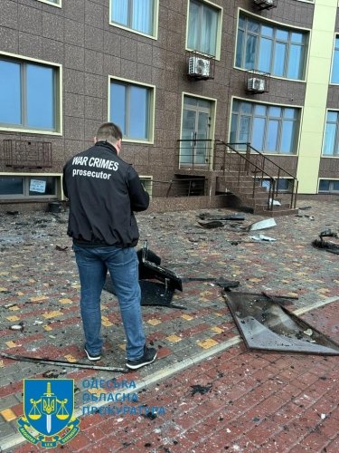 Фото 16 — Атака дронов в новогоднюю ночь: в Одессе погиб подросток, во Львове дотла сгорел музей Шухевича (ФОТО, ВИДЕО)