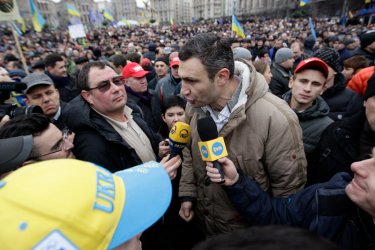 Фото 8 — Итоги 2013 года: политика деградирует, экономика стагнирует, общество бунтует