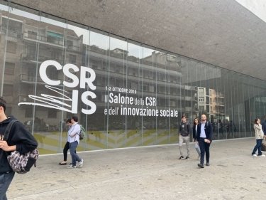 Фото 6 — Тенденції CSR та соціальних інновацій на конференції у Мілані
