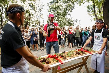 Фото 5 — Плануємо розвивати власну національну доставку — Володимир Гнатюк, Pizza Celentano