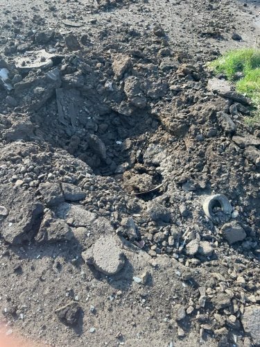 Фото 3 — Оккупанты нанесли удар по Курахово: повреждены пятиэтажки, есть травмированные (ФОТО)