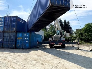 Фото 3 — В Україну прибули перші модульні мости від американських фондів: де їх встановлять