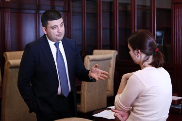 Фото 2 — При нормальном парламенте нормальному министру на реформы необходимо три месяца — Владимир Гройсман