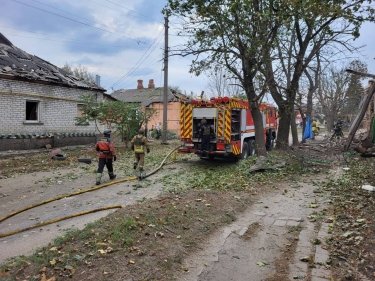 Фото 3 — Оккупанты нанесли удар управляемой авиабомбой по Купянску (ФОТО)