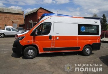 Фото 3 — Замглавы Черновицкой ОВА попался на заработке на гуманитарных "скорых": как работает схема