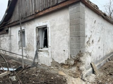 Фото 11 — Армия РФ снова обстреляла Никопольский район: в Марганце есть убитый и раненые (ФОТО)