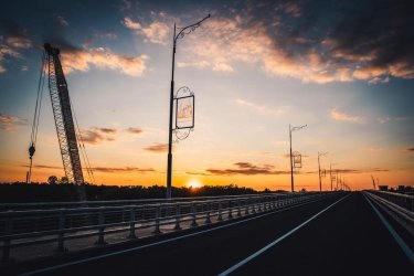 Фото 8 — У Чернігові відкрили рух новим мостом через Десну (ФОТО)