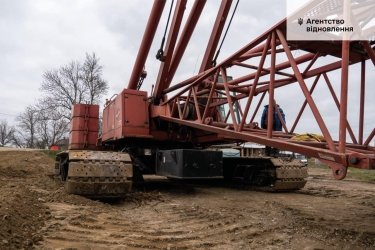 Фото 3 — В Черновицкой области обустраивают новый мост в Румынию через реку Прут (ФОТО)