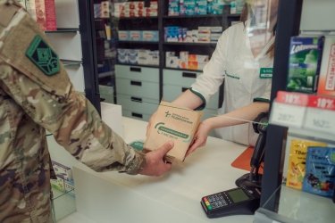 Фото 2 — Ліки та вироби медичного призначення: "Подорожник" долучився до підтримки бригади "Хартія"